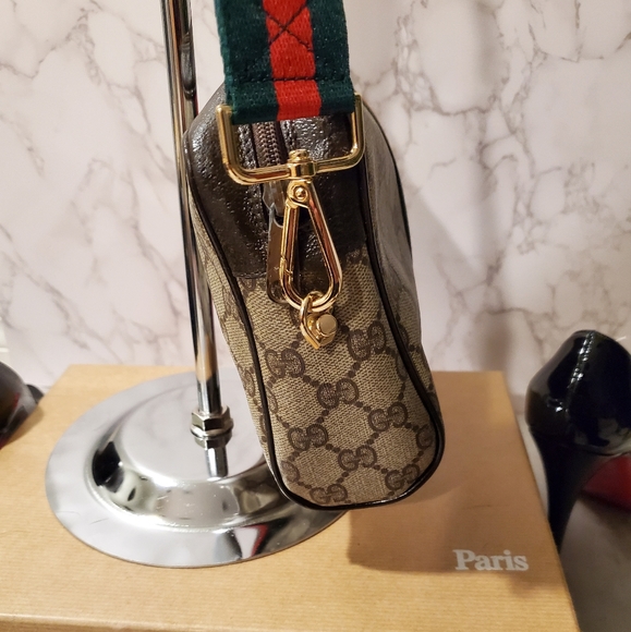 ***Sold Via @Vestiaire Collective Authentici Brown Gucci Handbag - Picture 9 of 10